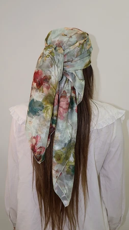 מטפחת מרובעת שיפון פרחים ירוק