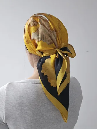 מטפחת מרובעת השמש החמה