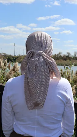 מטפחת מרובעת יסמין פליסה פודרה