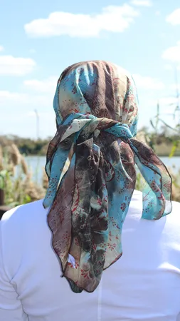 מטפחת מרובעת בוהו שיק שיפון