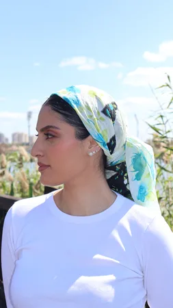 מטפחת מרובעת רננה שיפון