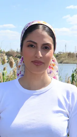 מטפחת מרובעת שהם קרפ לייקרה