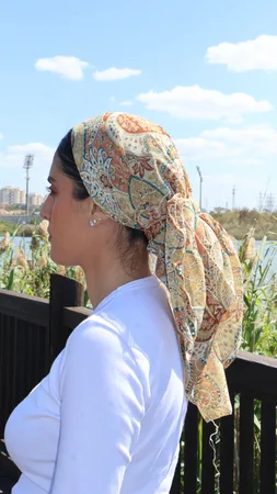 מטפחת מרובעת אדריאן