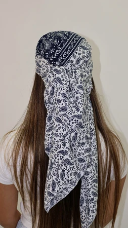 מטפחת לונג דגם בנדנה