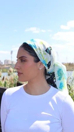 מטפחת מרובעת רננה שיפון