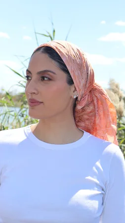 מטפחת לונג אפרסק שיפון רקמה עדינה